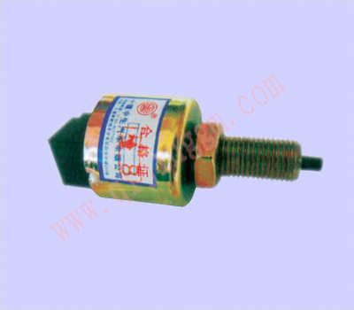 制动灯开关3750410-C0100_东风天龙电器件