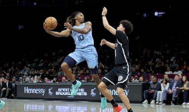 布鲁克林篮网主场力克灰熊 多点开花助胜