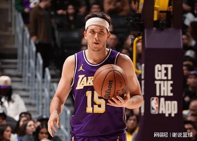 湖人先发五虎狂轰137分创历史纪录 替补低迷暴露